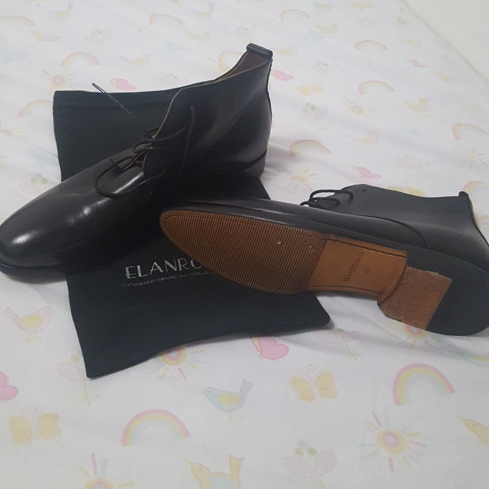 Elanroman men's boots size 42 or 9 . Handmade shoe